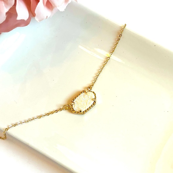 White Druzy Necklace - Picture 4 of 5